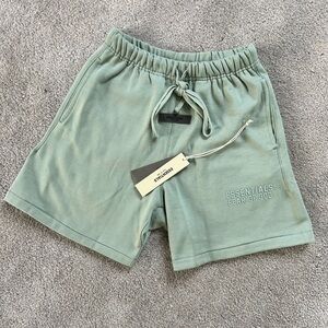 Essentials Green Men's Shorts